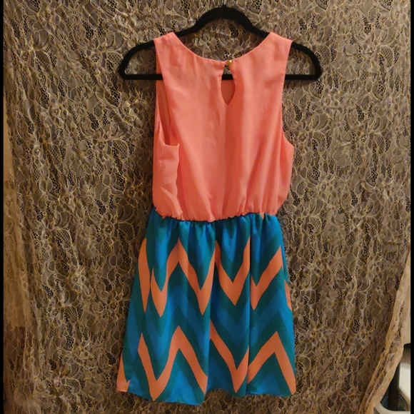 Windsor dress - Picture 2 of 2